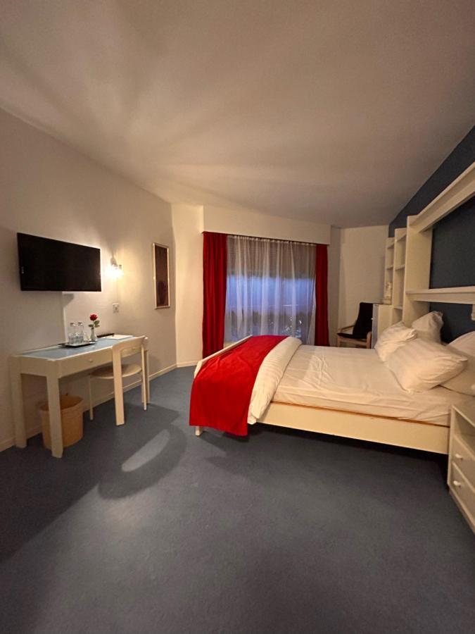 Hotel Edirol Vouvry Exterior photo